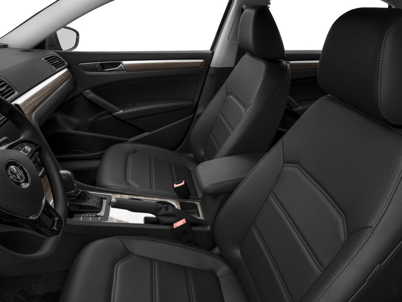 2017 Volkswagen Passat 1.8T SE w/Technology Auto