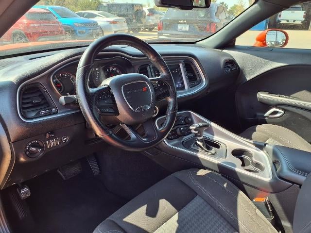 2021 Dodge Challenger SXT RWD