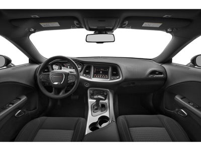 2022 Dodge Challenger SXT RWD