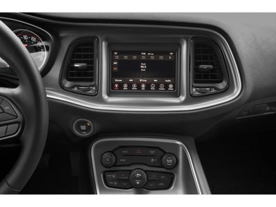 2022 Dodge Challenger SXT RWD