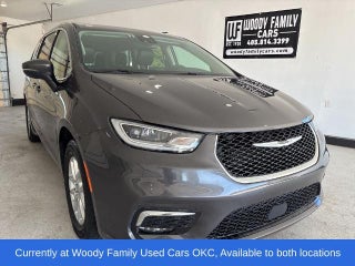 2023 Chrysler Pacifica Touring L FWD