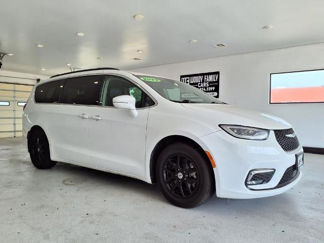 2022 Chrysler Pacifica Touring L FWD