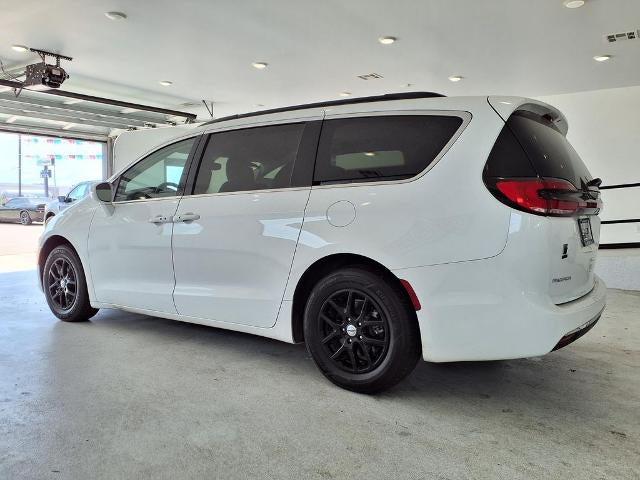 2022 Chrysler Pacifica Touring L FWD
