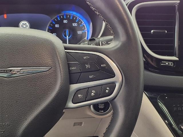 2022 Chrysler Pacifica Touring L FWD