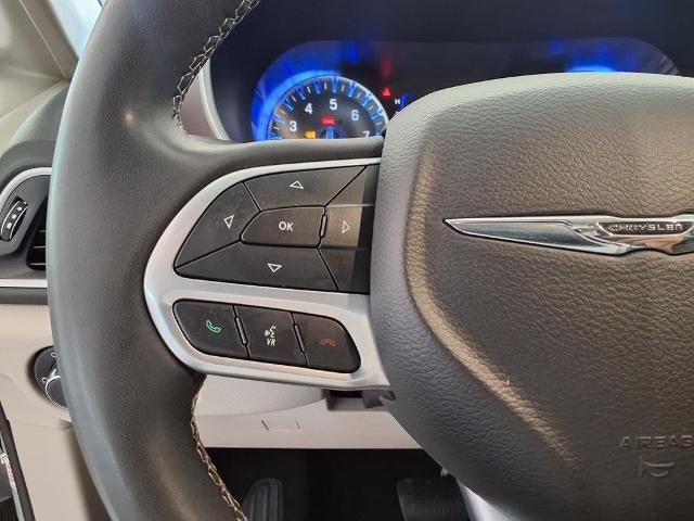 2023 Chrysler Voyager LX FWD