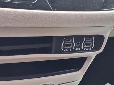 2023 Chrysler Voyager LX FWD
