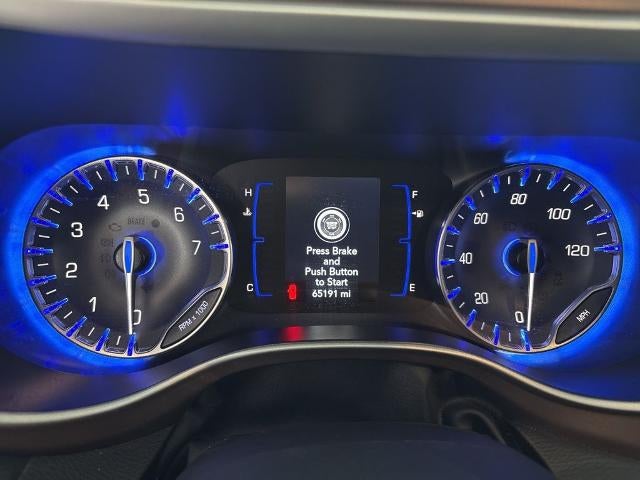 2023 Chrysler Voyager LX FWD