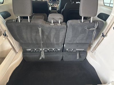 2023 Chrysler Voyager LX FWD