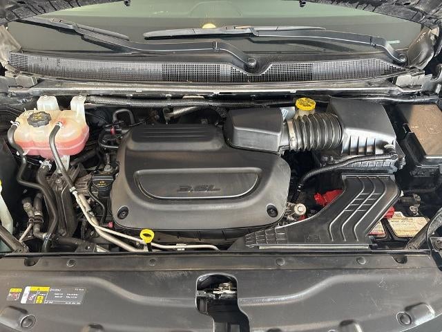 2023 Chrysler Voyager LX FWD