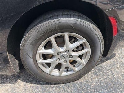 2023 Chrysler Voyager LX FWD