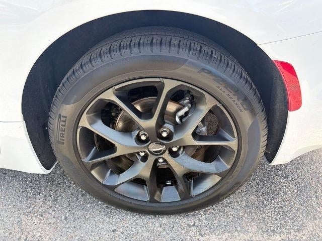 2025 Chrysler Pacifica Limited FWD