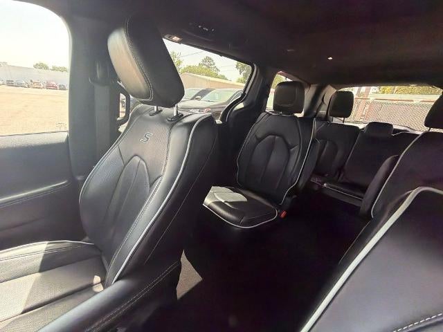 2025 Chrysler Pacifica Limited FWD