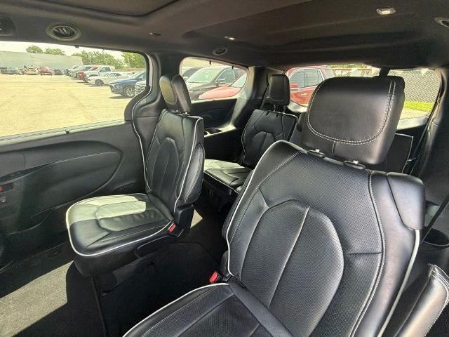 2025 Chrysler Pacifica Limited FWD