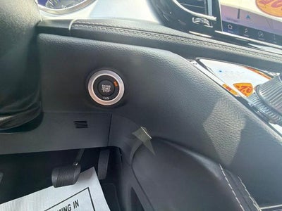 2025 Chrysler Pacifica Limited FWD
