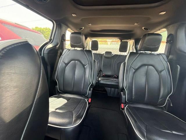 2025 Chrysler Pacifica Limited FWD