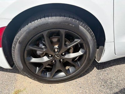 2025 Chrysler Pacifica Limited FWD
