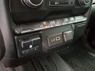 2022 Chevrolet Silverado 2500 HD Crew Cab Standard Box 4-Wheel Drive Custom