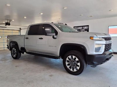 2022 Chevrolet Silverado 2500 HD Crew Cab Standard Box 4-Wheel Drive Custom