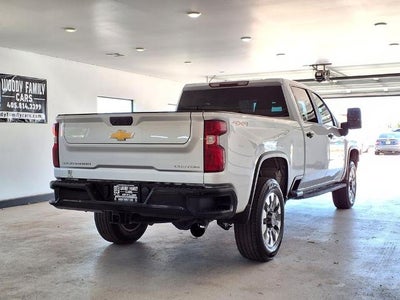 2022 Chevrolet Silverado 2500 HD Crew Cab Standard Box 4-Wheel Drive Custom