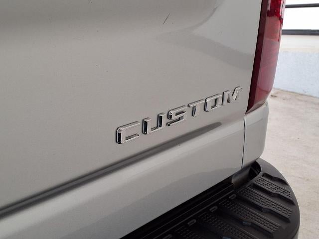 2022 Chevrolet Silverado 2500 HD Crew Cab Standard Box 4-Wheel Drive Custom