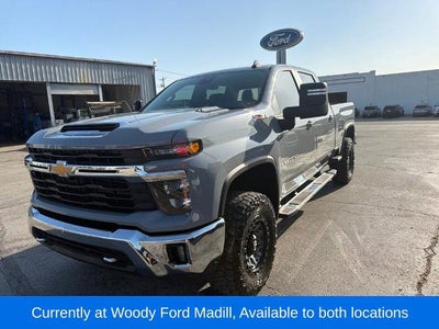 2024 Chevrolet Silverado 2500 HD Crew Cab Standard Box 4-Wheel Drive LT