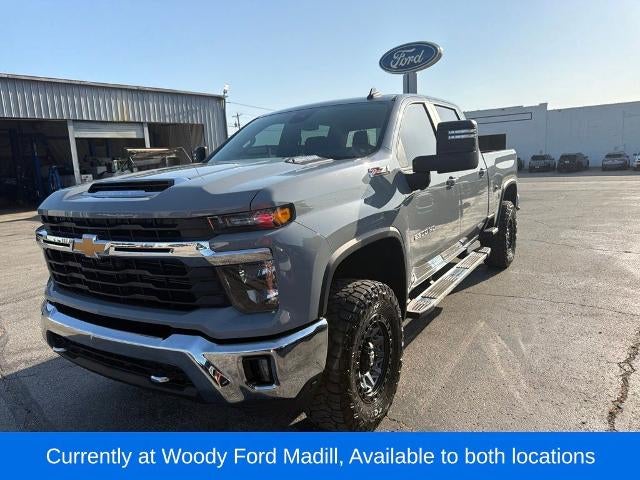 2024 Chevrolet Silverado 2500 HD Crew Cab Standard Box 4-Wheel Drive LT