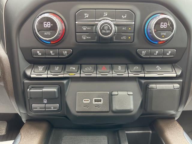 2022 Chevrolet Silverado 2500 HD Crew Cab Standard Box 4-Wheel Drive LTZ