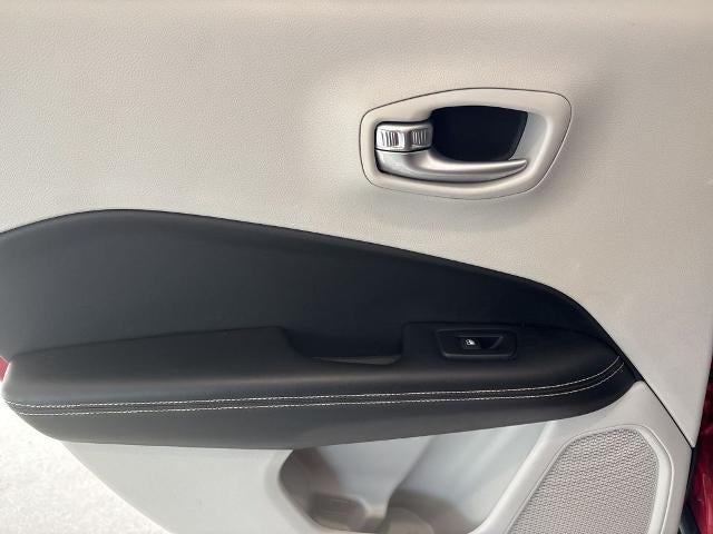 2017 Jeep Compass Latitude FWD