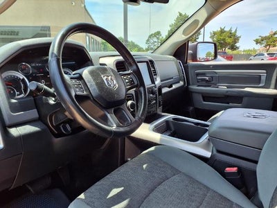 2016 RAM 1500 2WD Crew Cab 5.7 Ft Box Lone Star