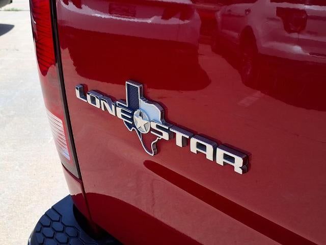 2016 RAM 1500 2WD Crew Cab 5.7 Ft Box Lone Star