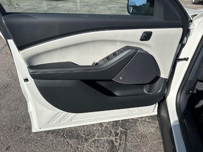 2025 Ford Mustang Mach-E Premium RWD