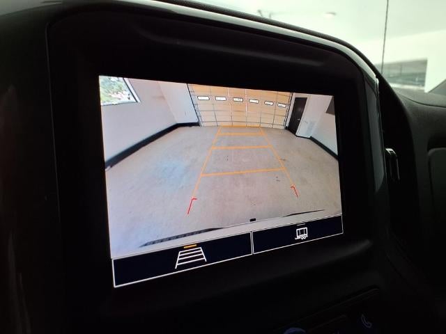 2022 Chevrolet Silverado 1500 Crew Cab Short Box 2-Wheel Drive Custom