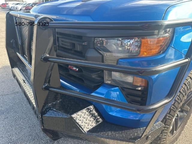 2022 Chevrolet Silverado 1500 Crew Cab Short Box 4-Wheel Drive Custom Trail Boss