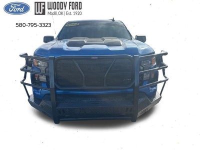 2022 Chevrolet Silverado 1500 Crew Cab Short Box 4-Wheel Drive Custom Trail Boss