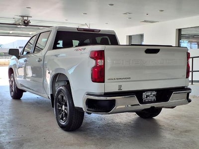 2024 Chevrolet Silverado 1500 Crew Cab Short Box 4-Wheel Drive LT 2FL