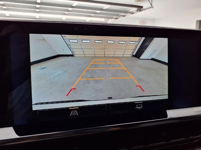 2024 Chevrolet Silverado 1500 Crew Cab Short Box 4-Wheel Drive LT 2FL