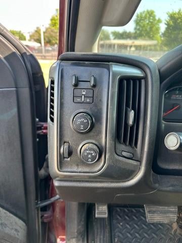 2017 Chevrolet Silverado 1500 Crew Cab Short Box 4-Wheel Drive LT Z71