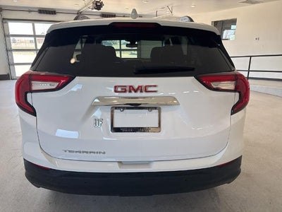 2024 GMC Terrain FWD 4dr SLE
