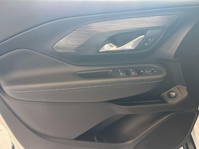 2024 GMC Terrain FWD 4dr SLE