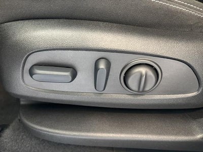 2024 GMC Terrain FWD 4dr SLE