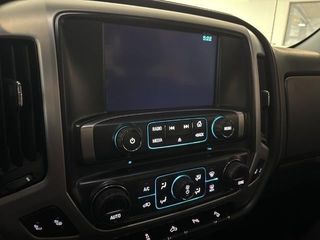 2017 GMC Sierra 1500 Crew Cab Short Box 4-Wheel Drive SLT