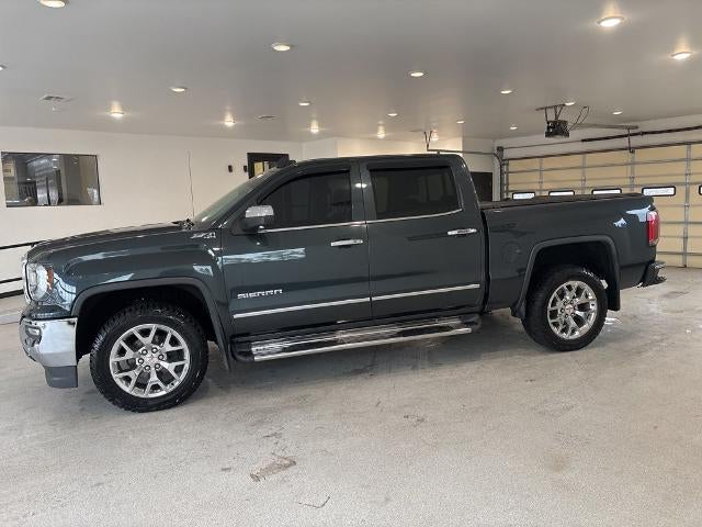 2017 GMC Sierra 1500 Crew Cab Short Box 4-Wheel Drive SLT