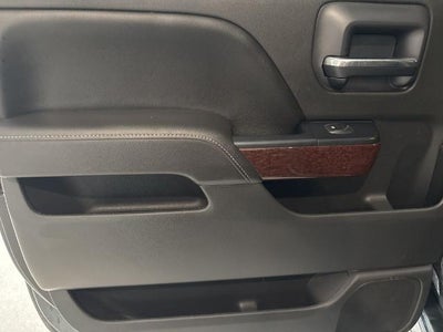 2017 GMC Sierra 1500 Crew Cab Short Box 4-Wheel Drive SLT