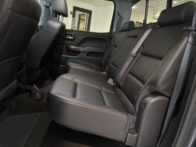 2017 GMC Sierra 1500 Crew Cab Short Box 4-Wheel Drive SLT