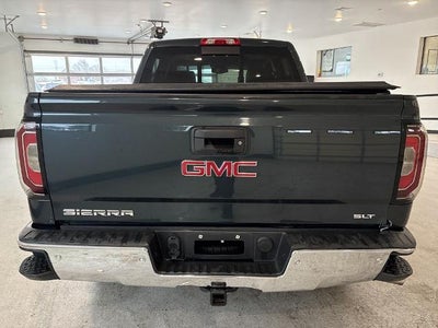 2017 GMC Sierra 1500 Crew Cab Short Box 4-Wheel Drive SLT
