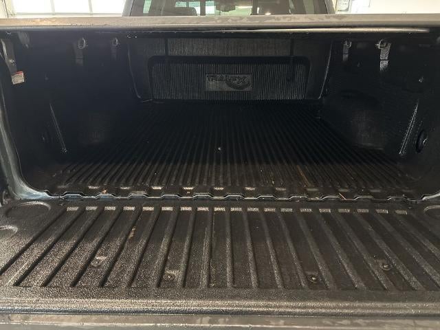 2017 GMC Sierra 1500 Crew Cab Short Box 4-Wheel Drive SLT