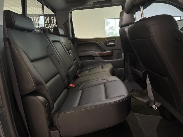 2017 GMC Sierra 1500 Crew Cab Short Box 4-Wheel Drive SLT