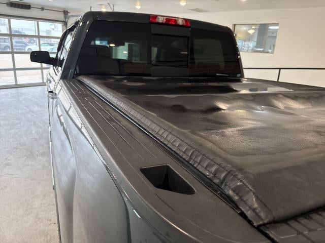 2017 GMC Sierra 1500 Crew Cab Short Box 4-Wheel Drive SLT