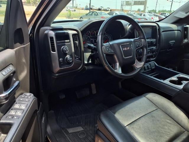 2017 GMC Sierra 1500 Crew Cab Short Box 4-Wheel Drive SLT
