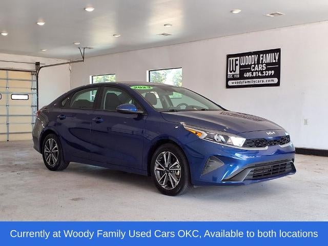 2023 Kia Forte LXS IVT
